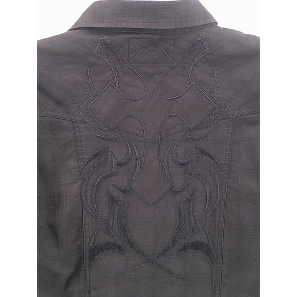 Pop Icon Clothing Men's Black Cross Embroidered Casual SnapButton Up Shirt Large - Picture 5 of 9